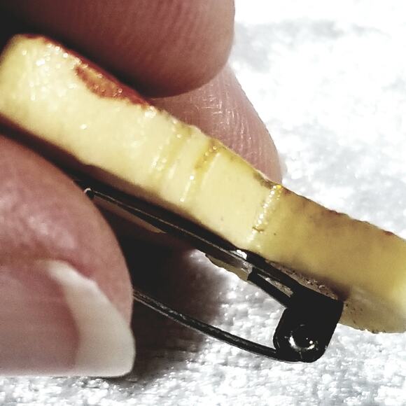 Butterfly 1"x1" orange, yellow, green and red 1.1902 - Picture 7 of 11